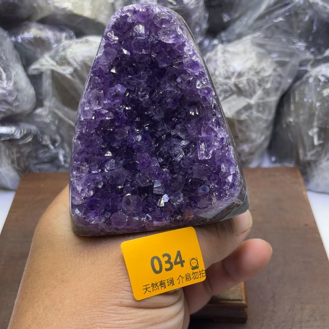 未镶嵌水晶大型摆件（非配饰）