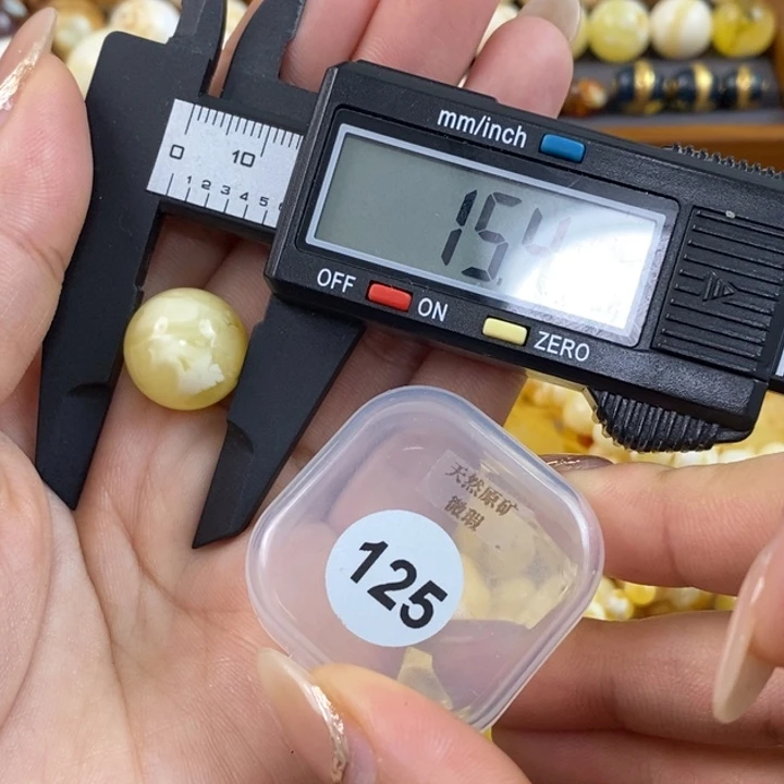 琥珀未镶嵌珠宝奇石琥珀蜜蜡微瑕