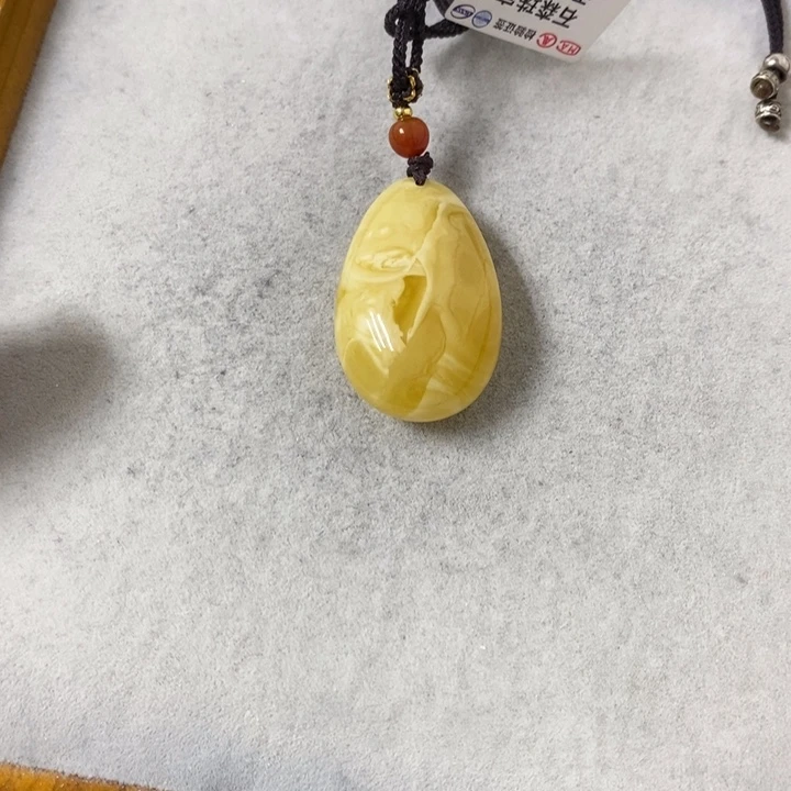 蜜蜡裸石未镶嵌吊坠