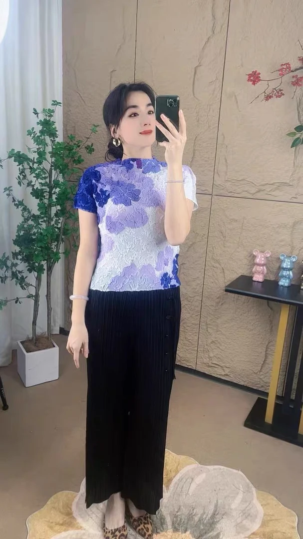 三宅褶皱渐变定位花舒适透气时尚洋气小衫