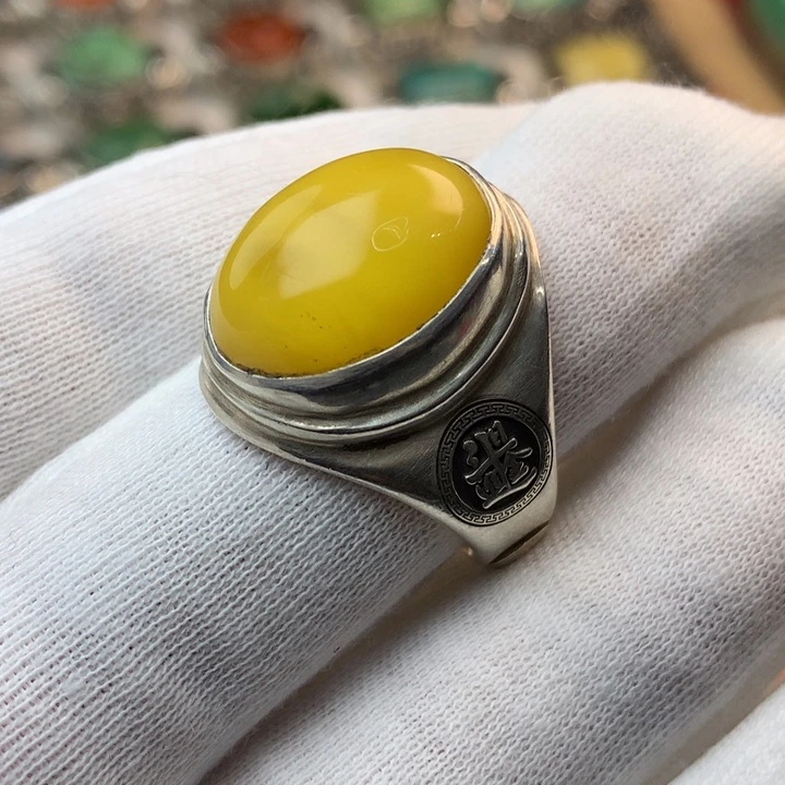 蜜蜡戒指足银镶嵌