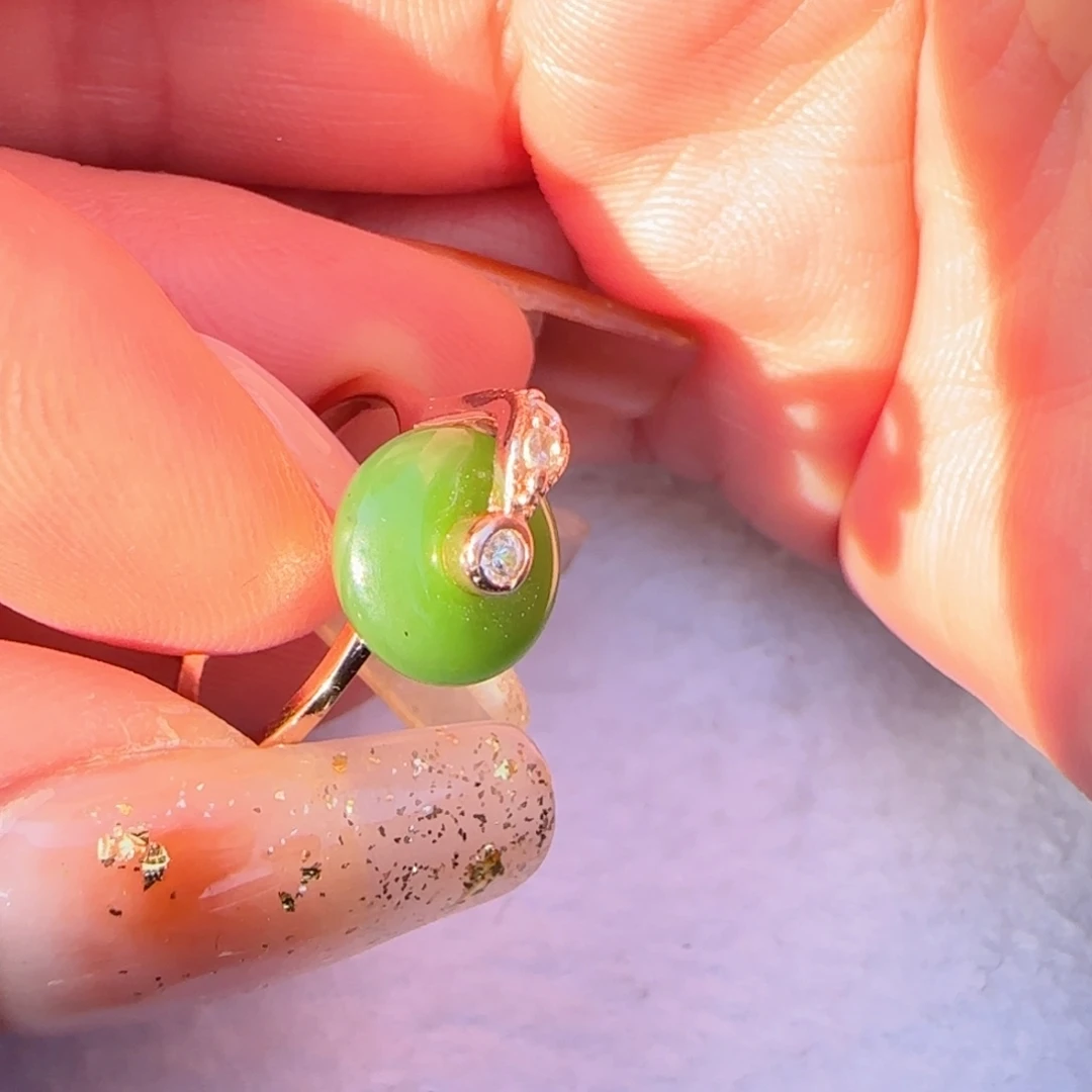 h***i和田玉银S925镶嵌颈饰