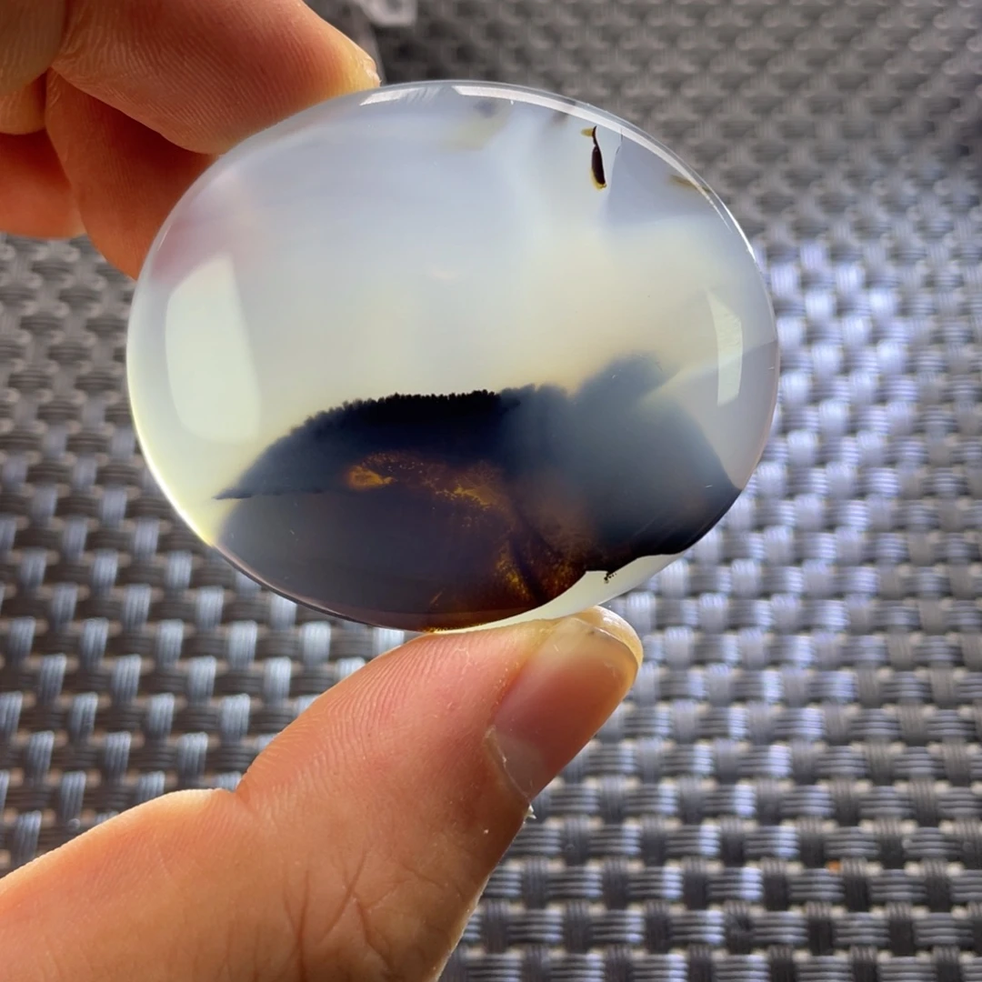 不***屋玛瑙/玉髓未镶嵌颈饰