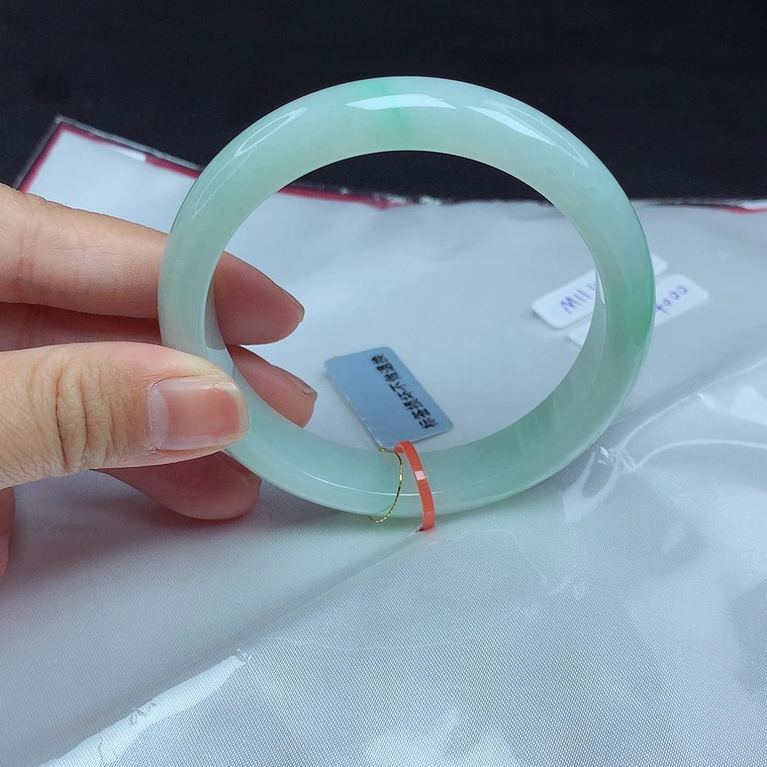 翡翠手镯未镶嵌60圈032