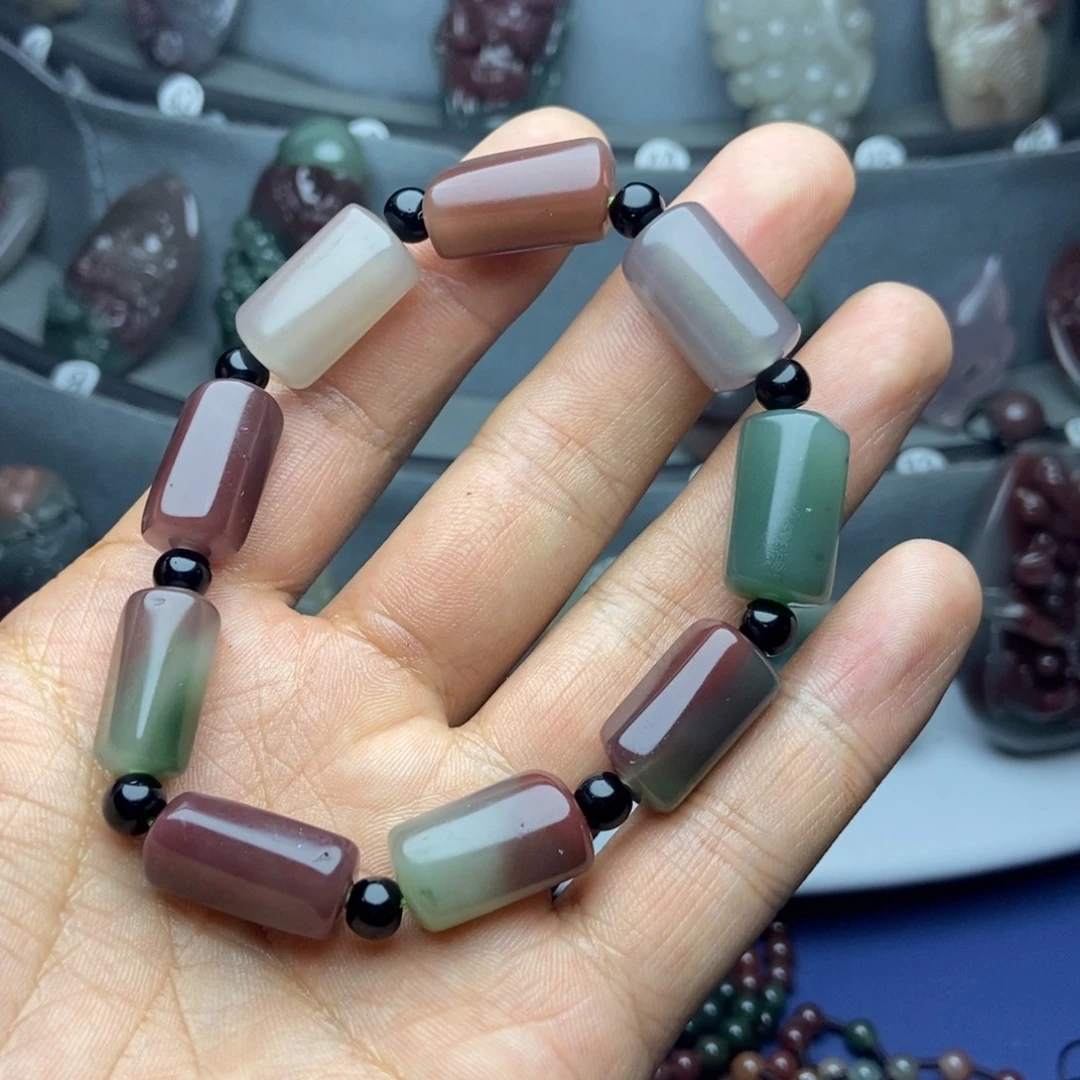 玛瑙/玉髓未镶嵌颈饰