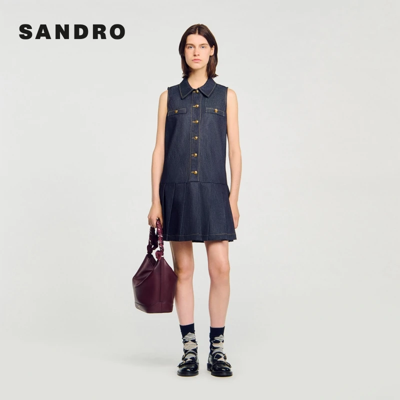 暖系穿搭|SANDRO2025秋季新款法式复古牛仔百褶连衣裙SFPRO04394