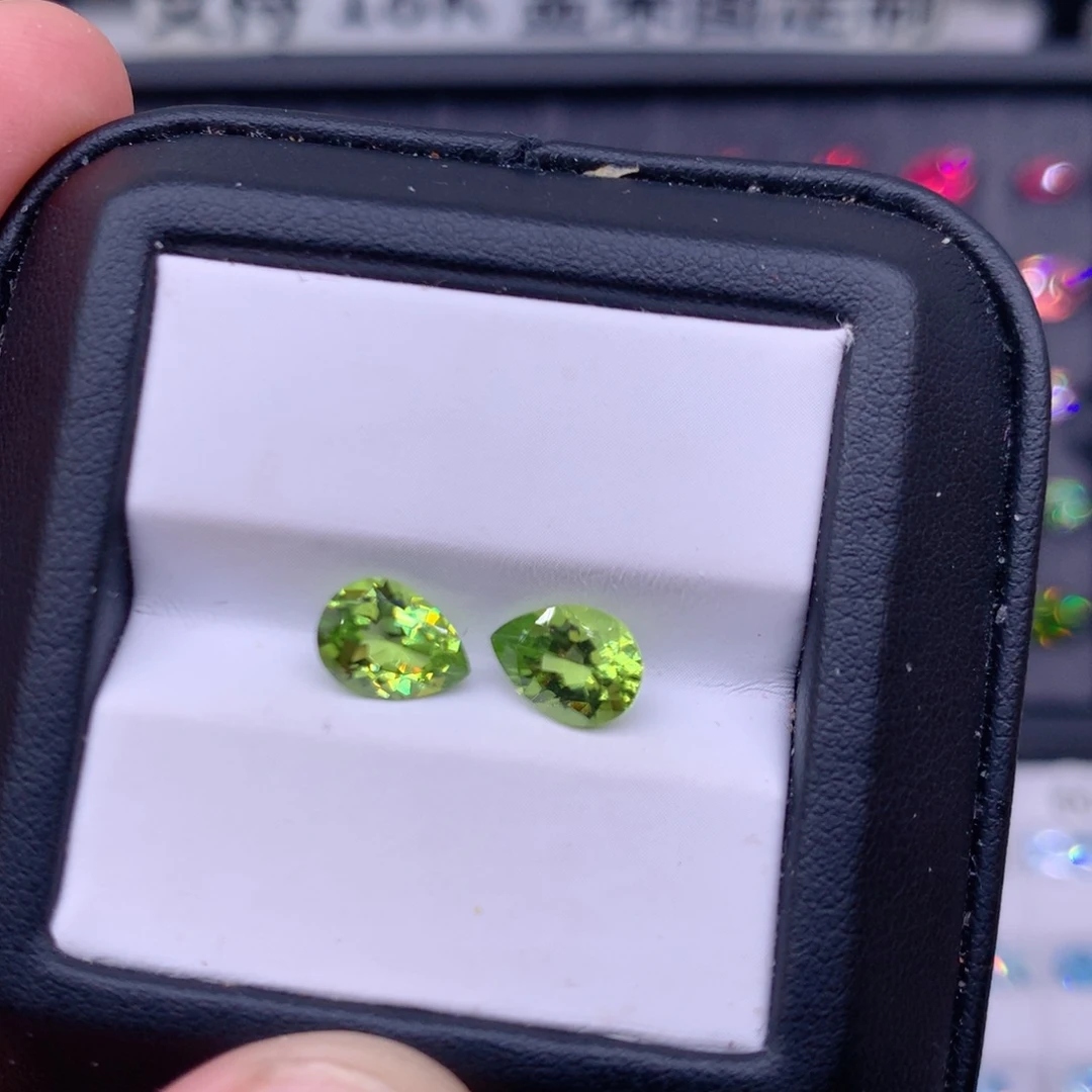 未镶嵌橄榄石6✖️8水滴2颗