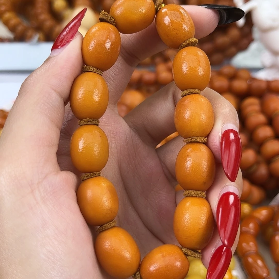 琥珀颈饰未镶嵌蜜蜡