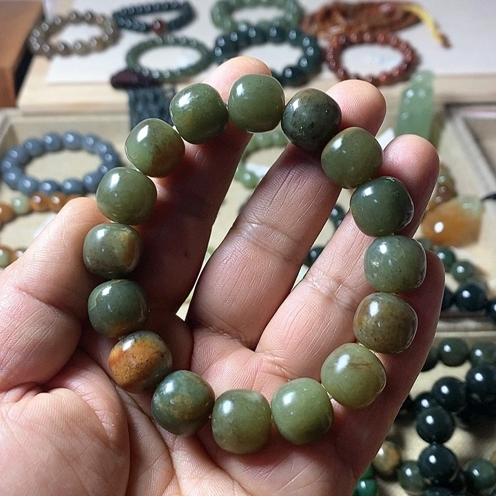 和田玉（糖玉）未镶嵌手链