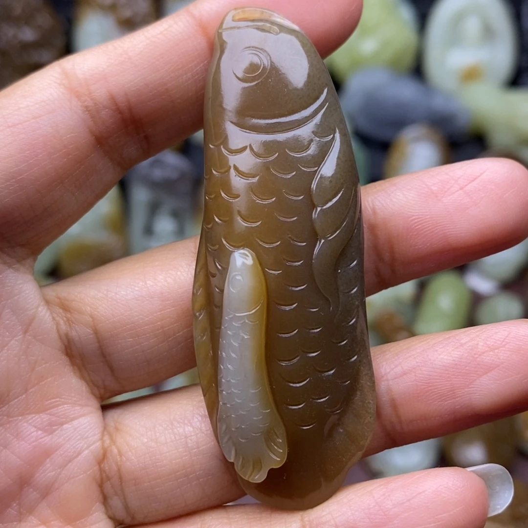 项链未镶嵌和田玉（糖玉）