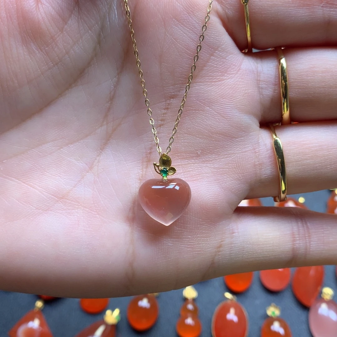 颈饰未镶嵌南红玛瑙