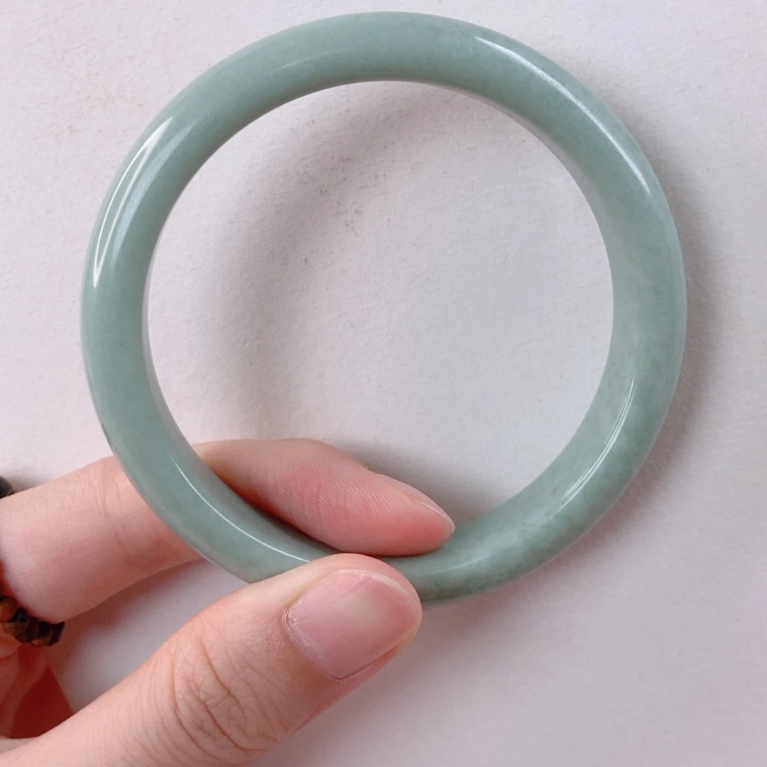 袁***儿蓝田玉（蛇纹石化大理石玉）手镯未镶嵌