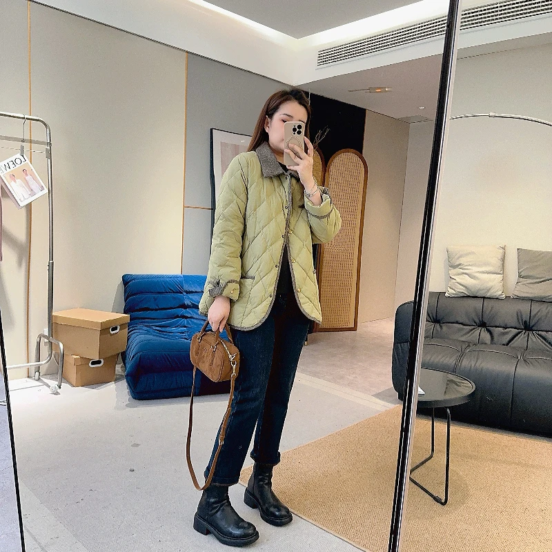 菱形格翻领复古短外套正肩简约显瘦  L25110210