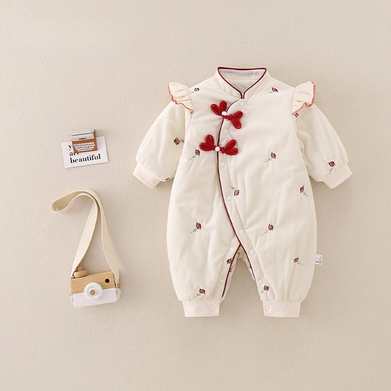 婴儿秋冬款薄棉连体衣女宝宝可爱新生儿加绒保暖新生儿外出哈衣