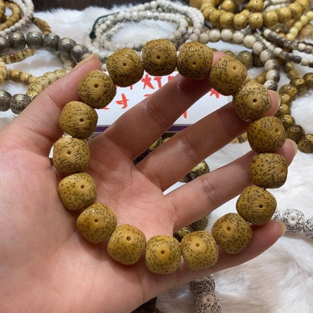 吊坠星月菩提海南