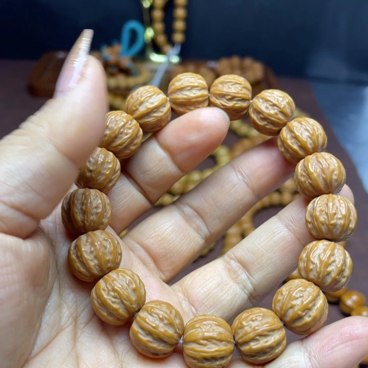 吊坠猴头核桃猴头