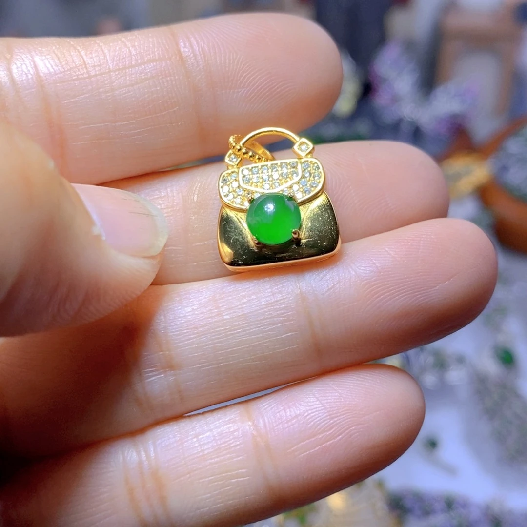 翡翠耳钉银S925镶嵌天然翡翠