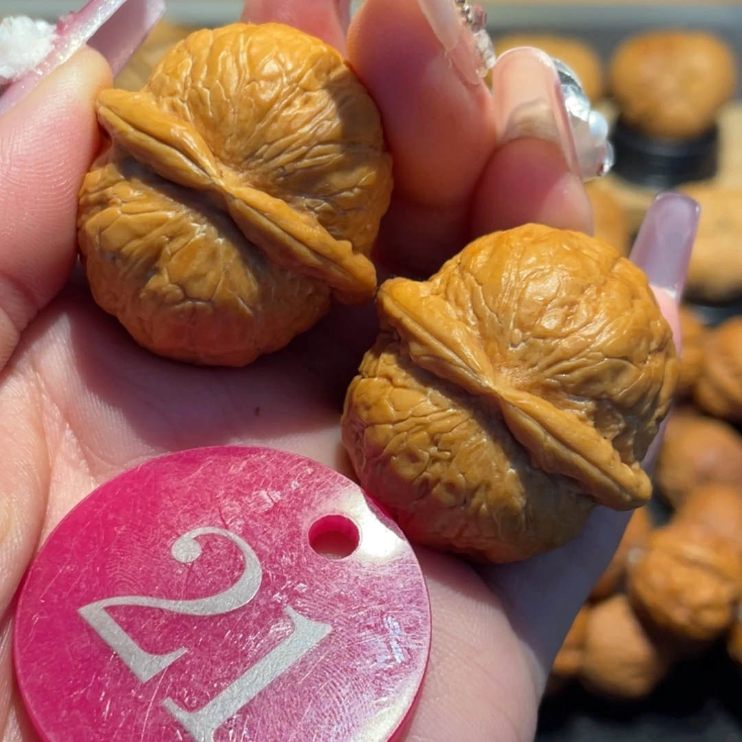 老树小铃铛微彩33。