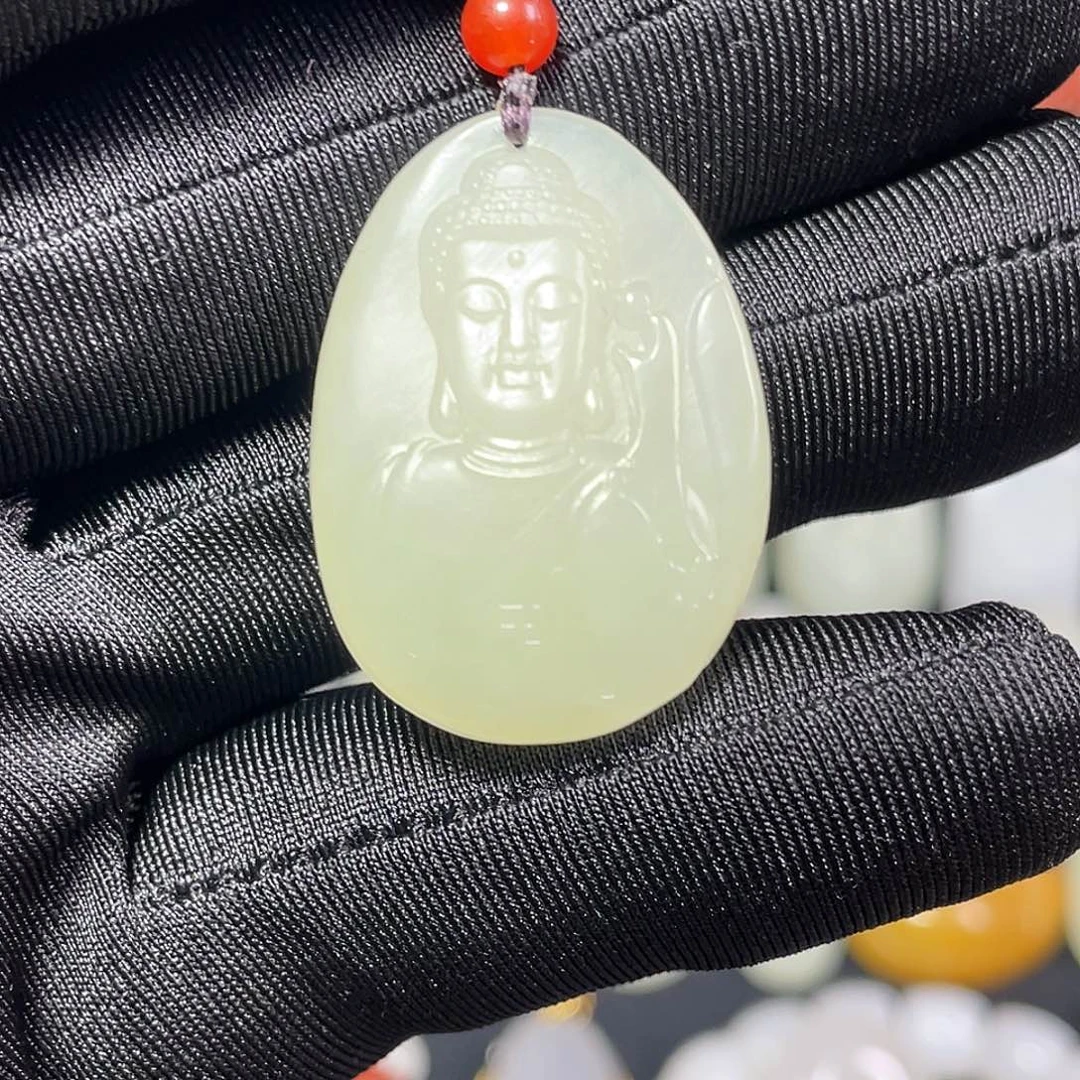 和田玉未镶嵌颈饰吊坠