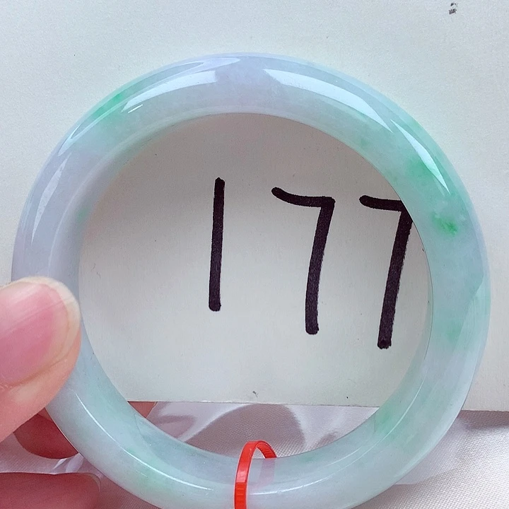 翡翠未镶嵌手镯翡翠