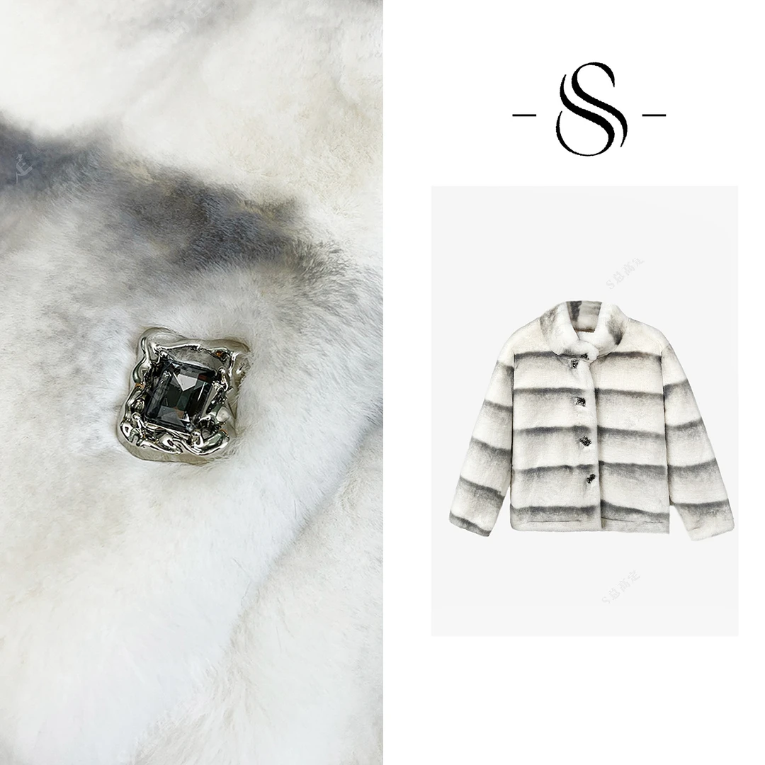 【妮妮】冬季新款小香风立领条纹设计加绒保暖短款外套女D0231