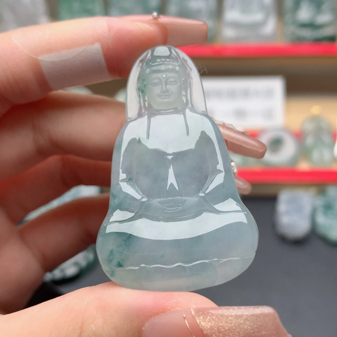 翡翠未镶嵌颈饰素衣观音