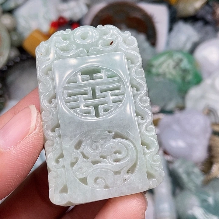 颈饰未镶嵌翡翠 翡翠