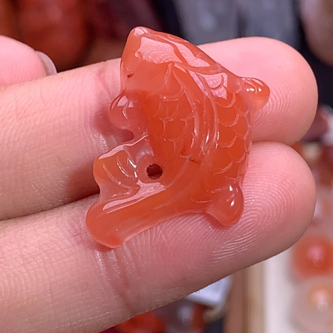 南红玛瑙未镶嵌珠宝半成品锦鲤