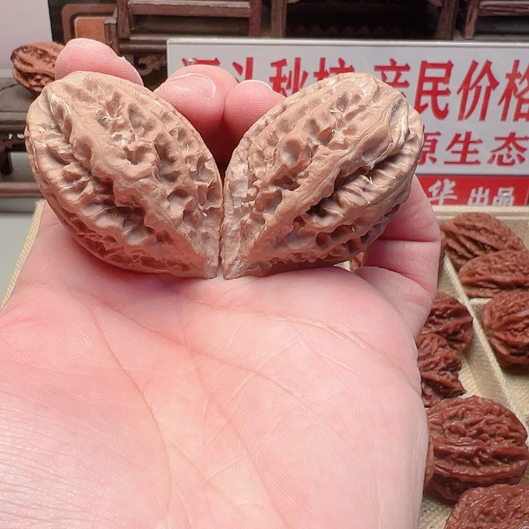 把件文玩核桃血龙枕