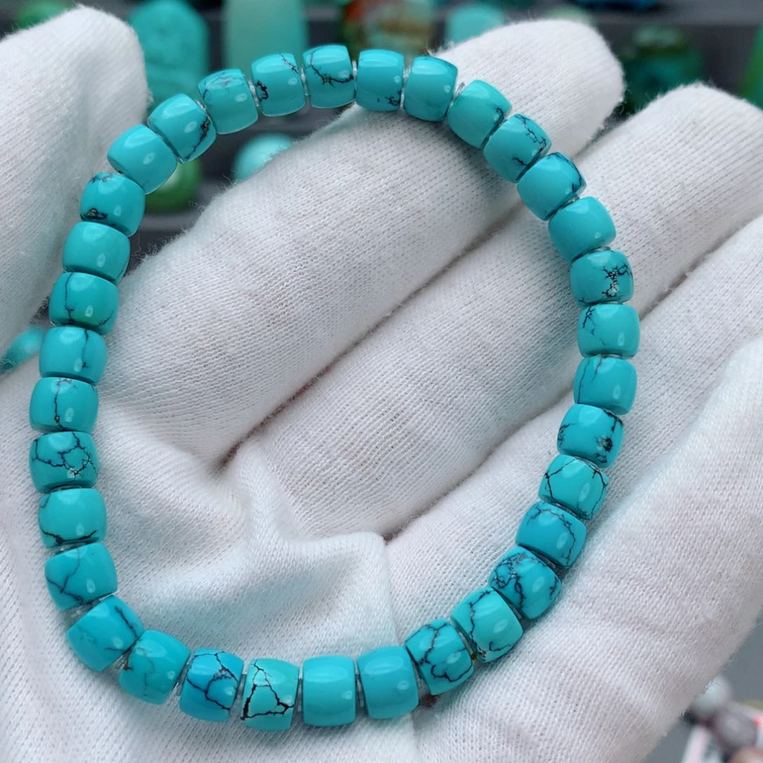 绿松石颈饰未镶嵌