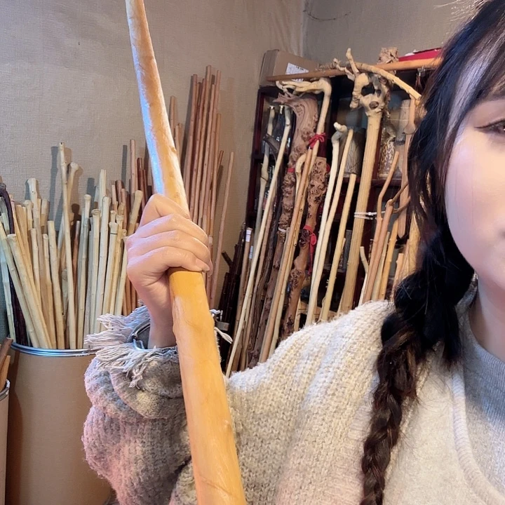 秋***）525555588858855588