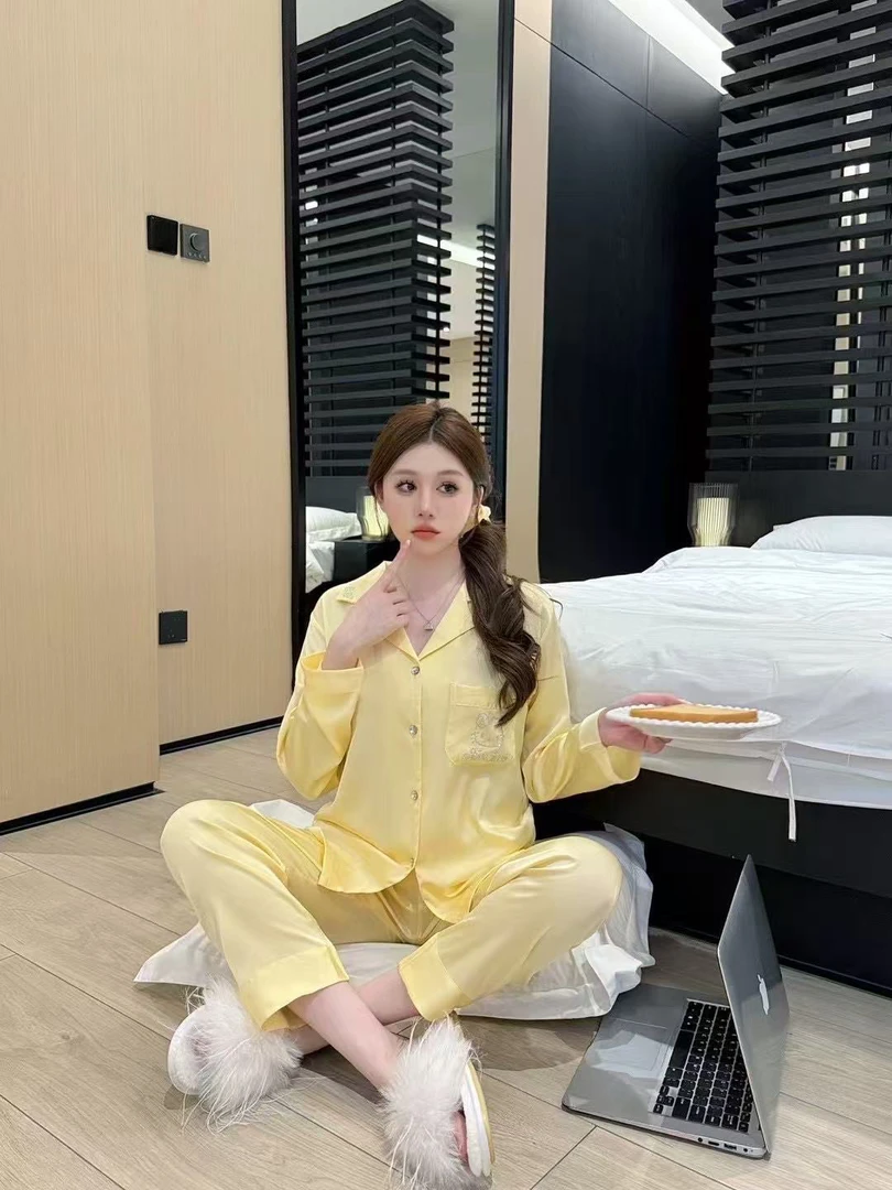 月光软丝KT烫钻时尚网红长袖法式小众气质甜美四季家居服女士套装