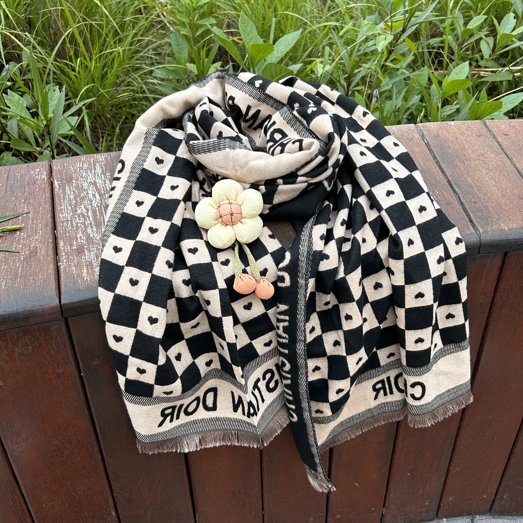 梵依缘围巾新款棋盘格子加厚保暖秋冬冬季仿羊绒围脖韩版披肩