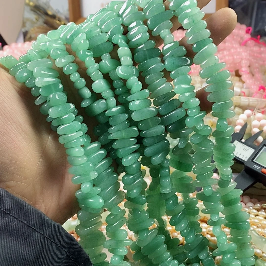 玛瑙/玉髓珠宝半成品合金一条天然中孔绿东岭玉A09