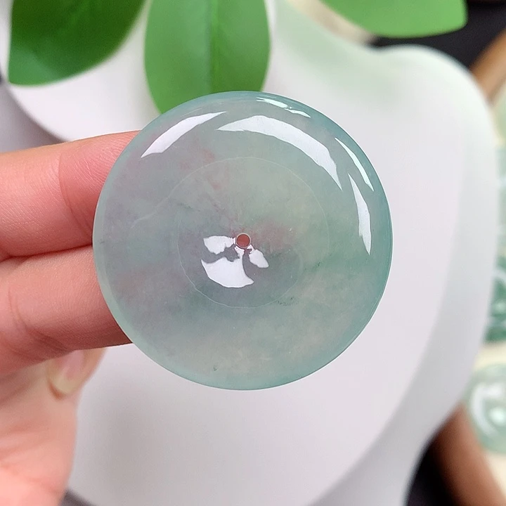 颈饰未镶嵌翡翠平安扣 35.7x5.9mm