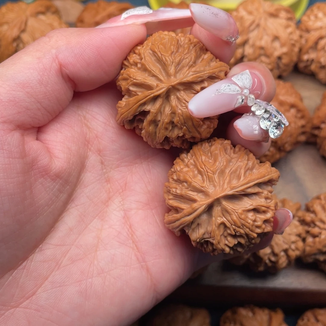 把件文玩核桃全品满肉球苹果园39