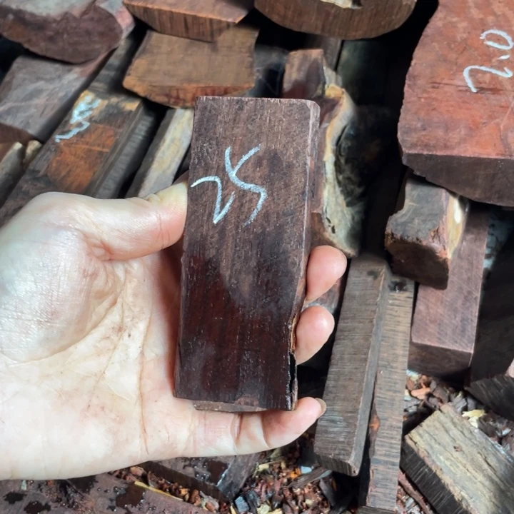 檀香紫檀（小叶紫檀）