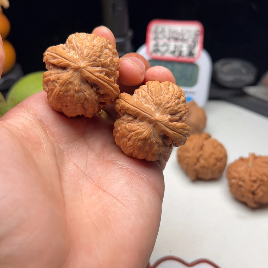 文玩核桃吊坠哈哈哈哈哈哈哈哈哈