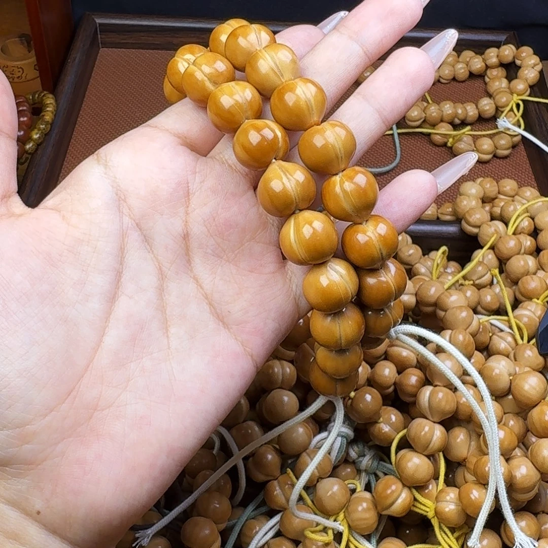 猴头核桃吊坠屁桃二级