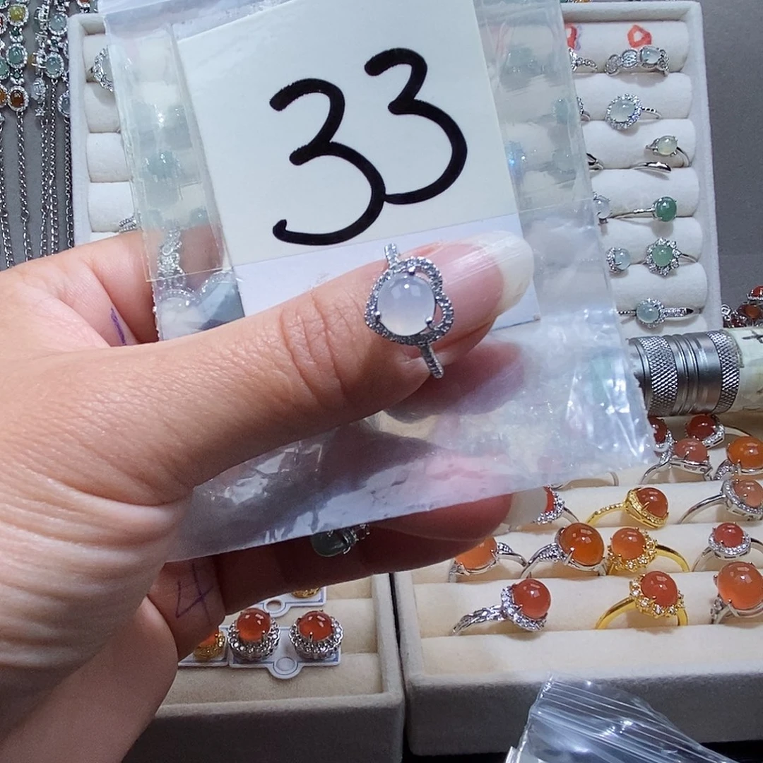 翡翠未镶嵌戒指缅甸