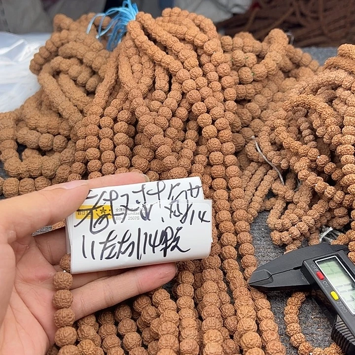 手串金刚菩提老树梅花新11左右114颗没有钢丝刷保手持