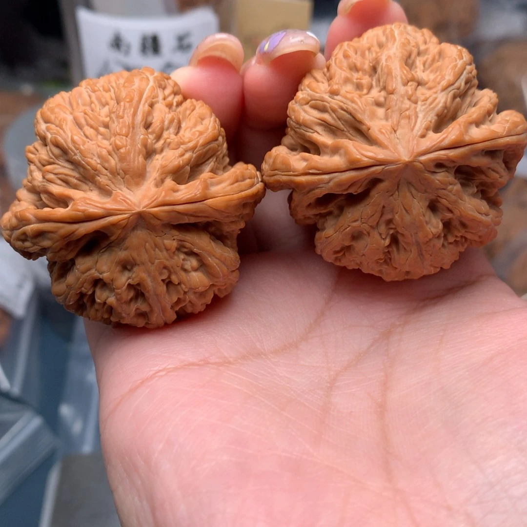 【闪购商品】桃核吊坠46-19738-003