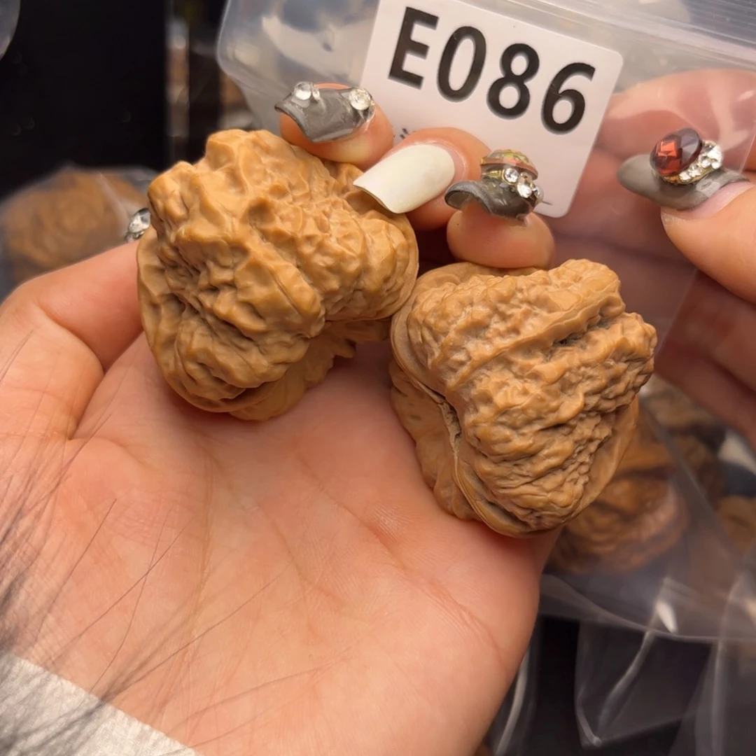 文玩核桃把件疙瘩包42
