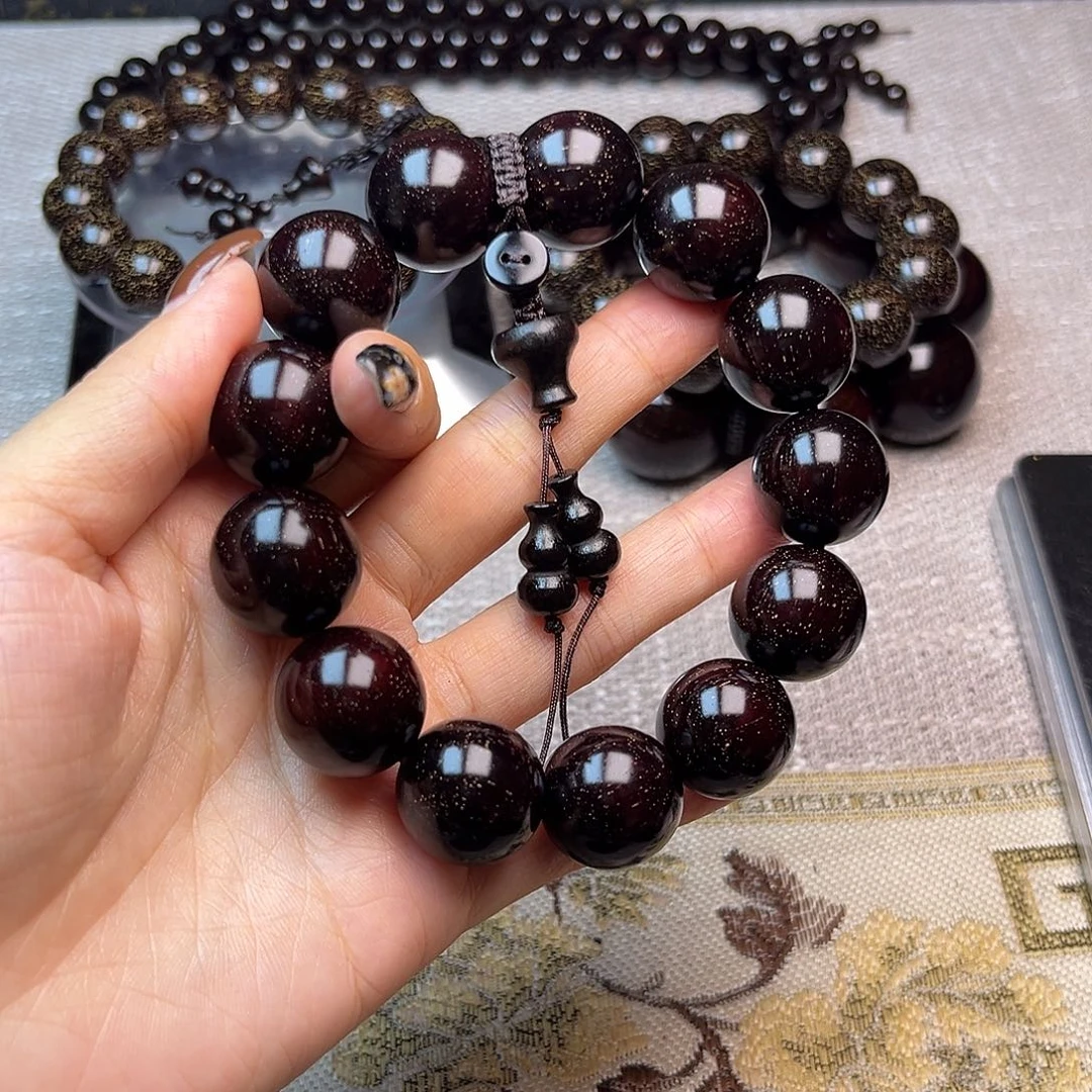 依***以檀香紫檀（小叶紫檀）1.8✖️16颗多星