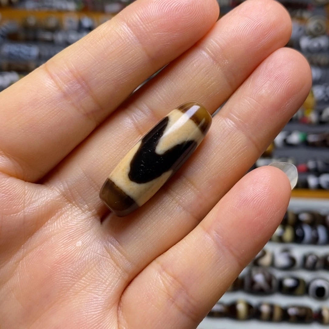 玛瑙/玉髓颈饰未镶嵌回*家