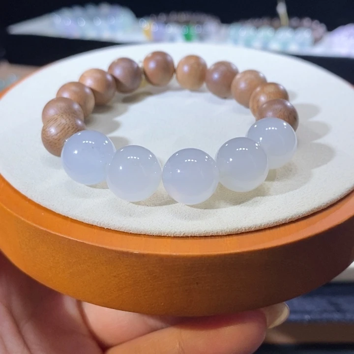 翡翠未镶嵌颈饰翡翠冰手串