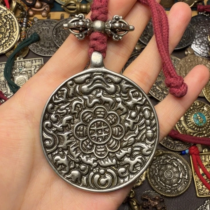 藏传文玩九宫如图