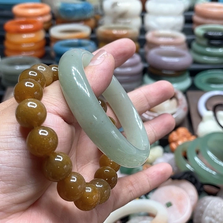 石英质玉手镯合金你*齐