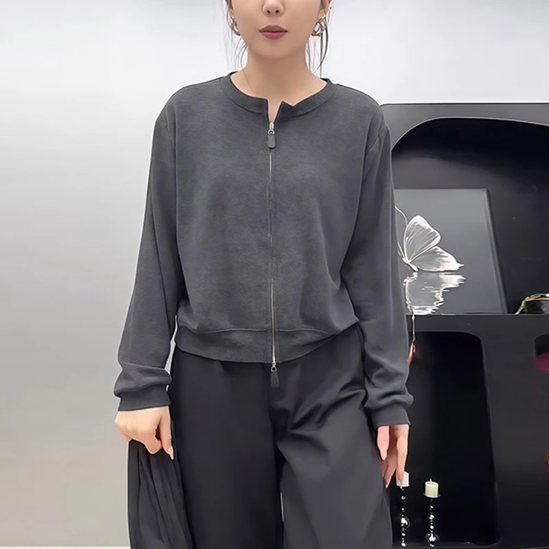 休闲极简灰色拉链开衫女长袖秋季新款设计感显瘦宽松通勤短款外套