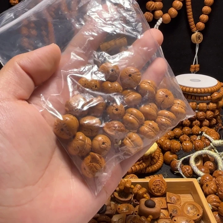 陌****手串桃核小葫芦20加两个单籽